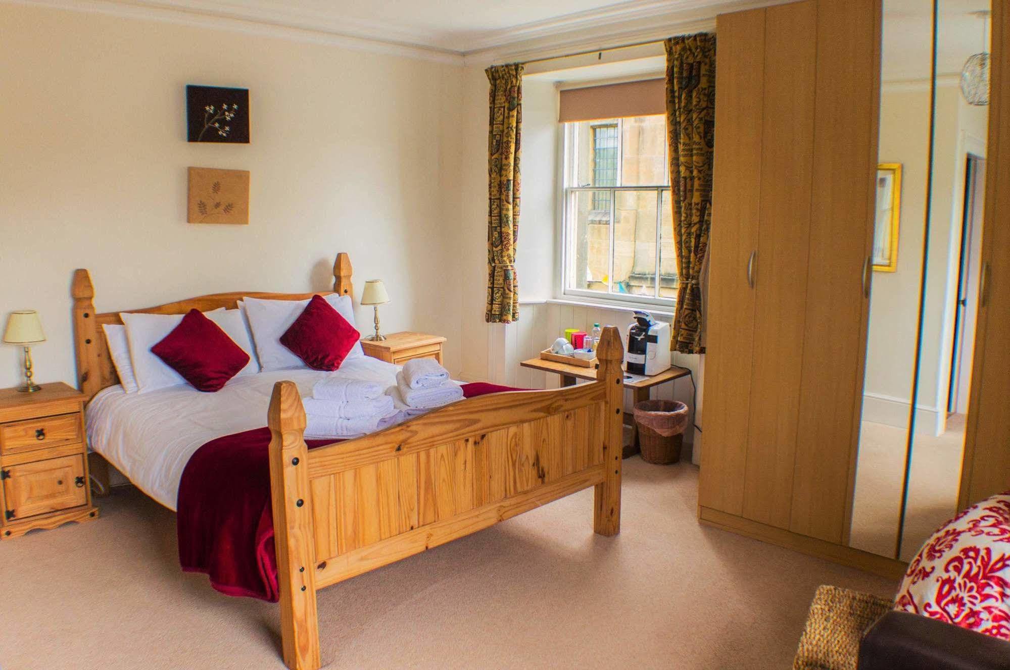 The Royal Oak Hotel Helmsley Bagian luar foto